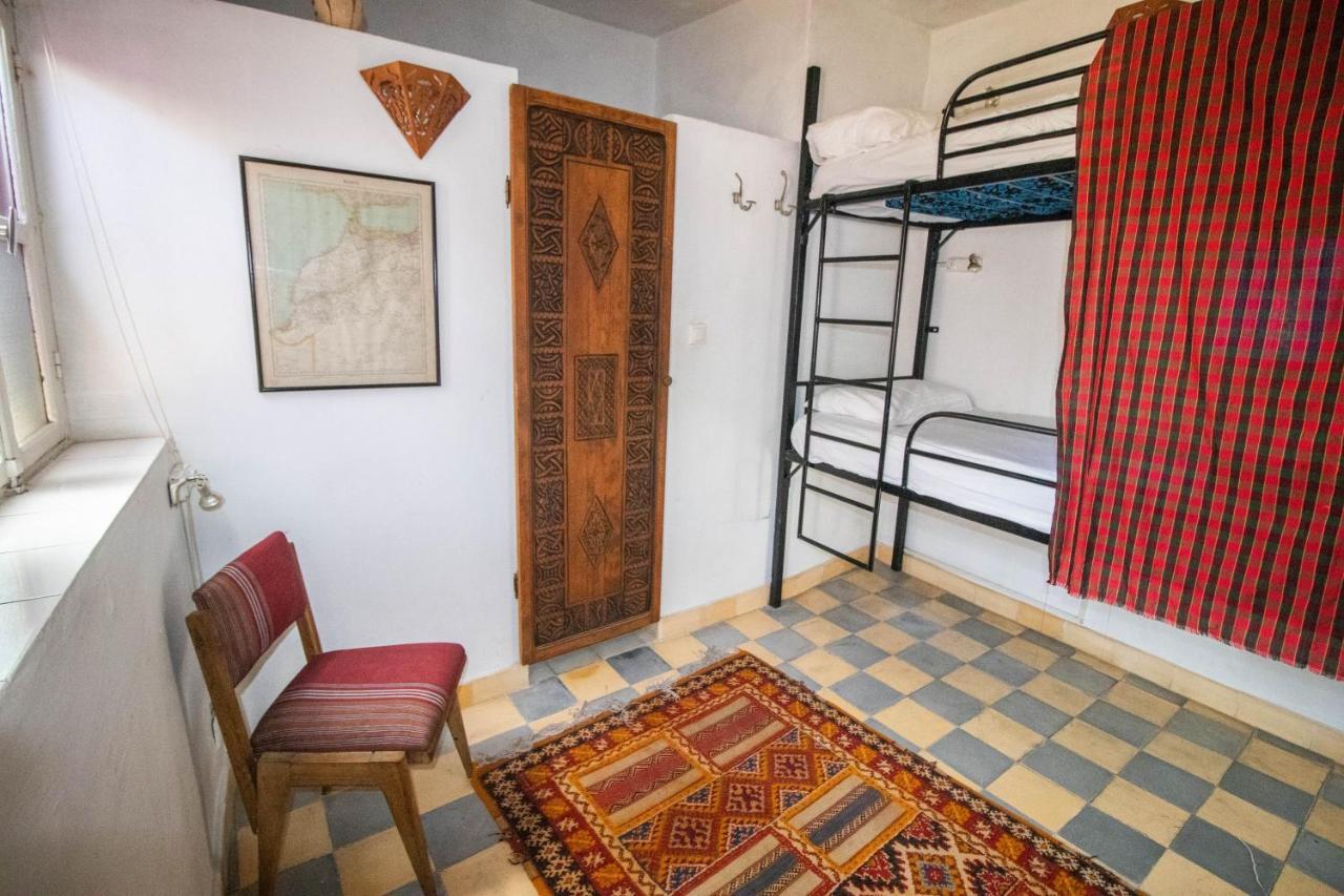 Bayt Alice Hostel Tangier Bagian luar foto