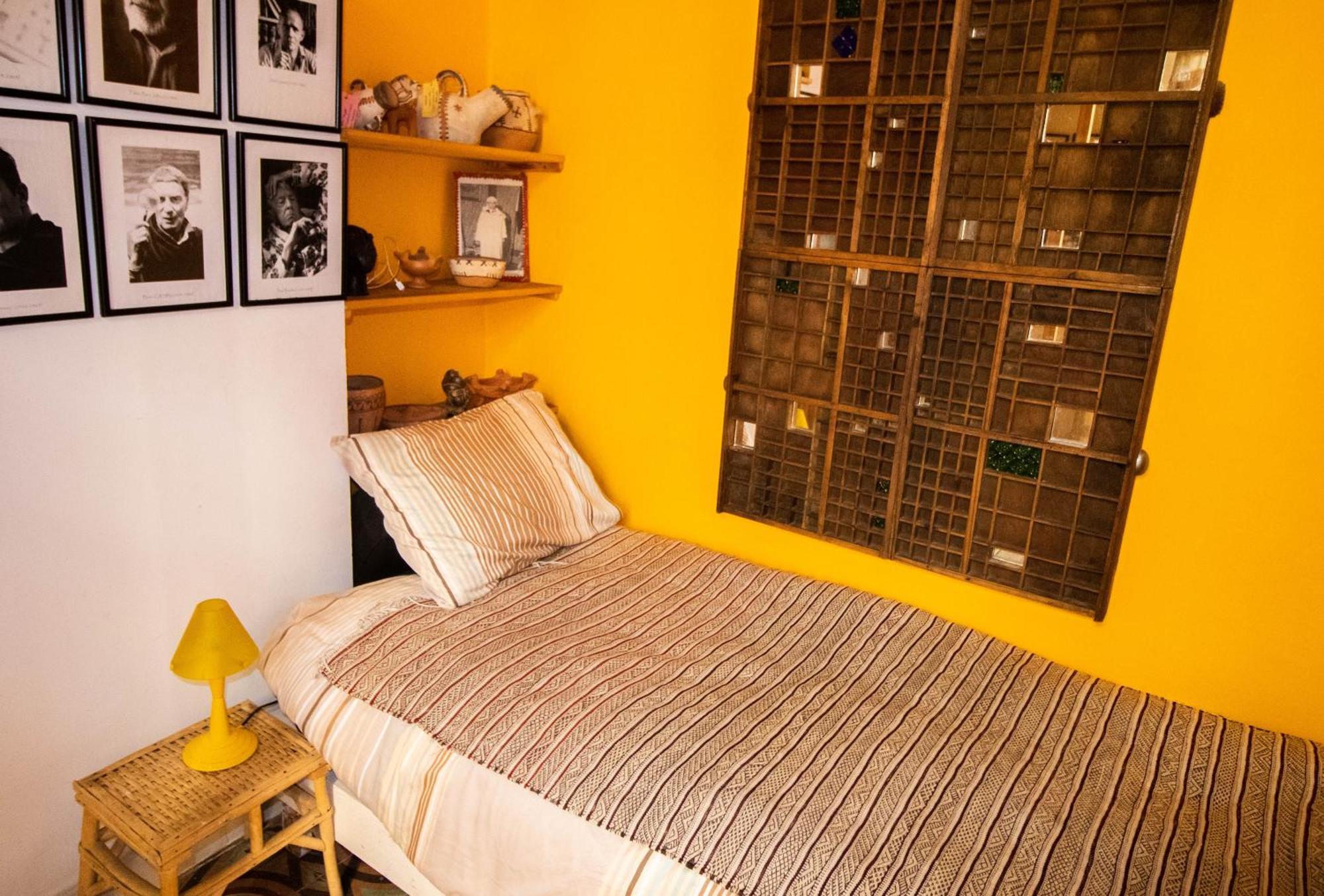 Bayt Alice Hostel Tangier Bagian luar foto