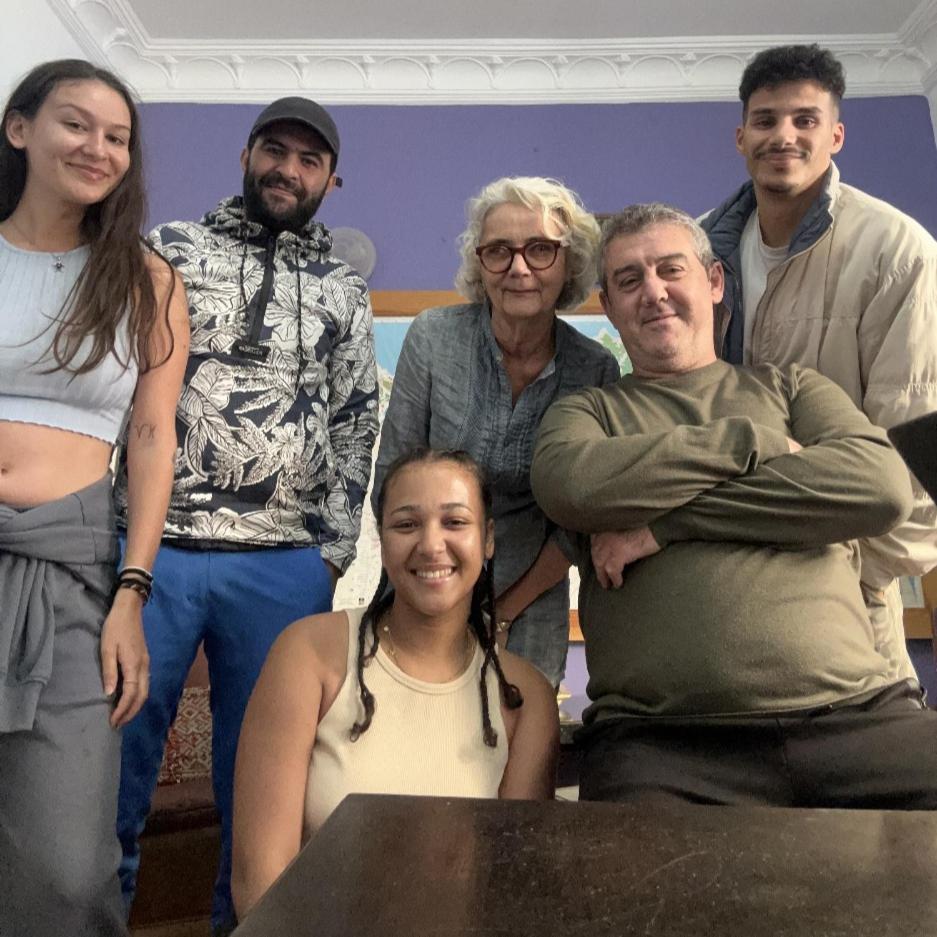 Bayt Alice Hostel Tangier Bagian luar foto